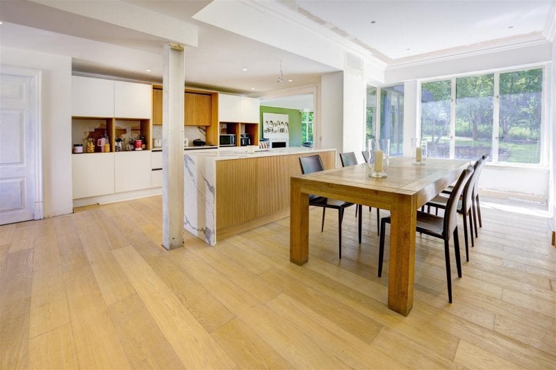 House Finchley Road in Greater London