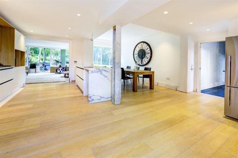 House Finchley Road in Greater London