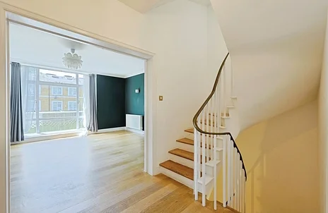 House Marlborough Hill in City of Westminster