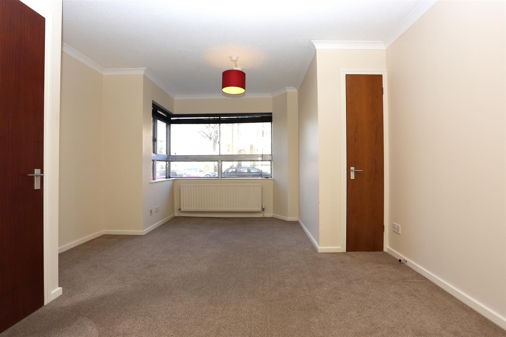 Flat Eaton Gardens in Portslade by Sea