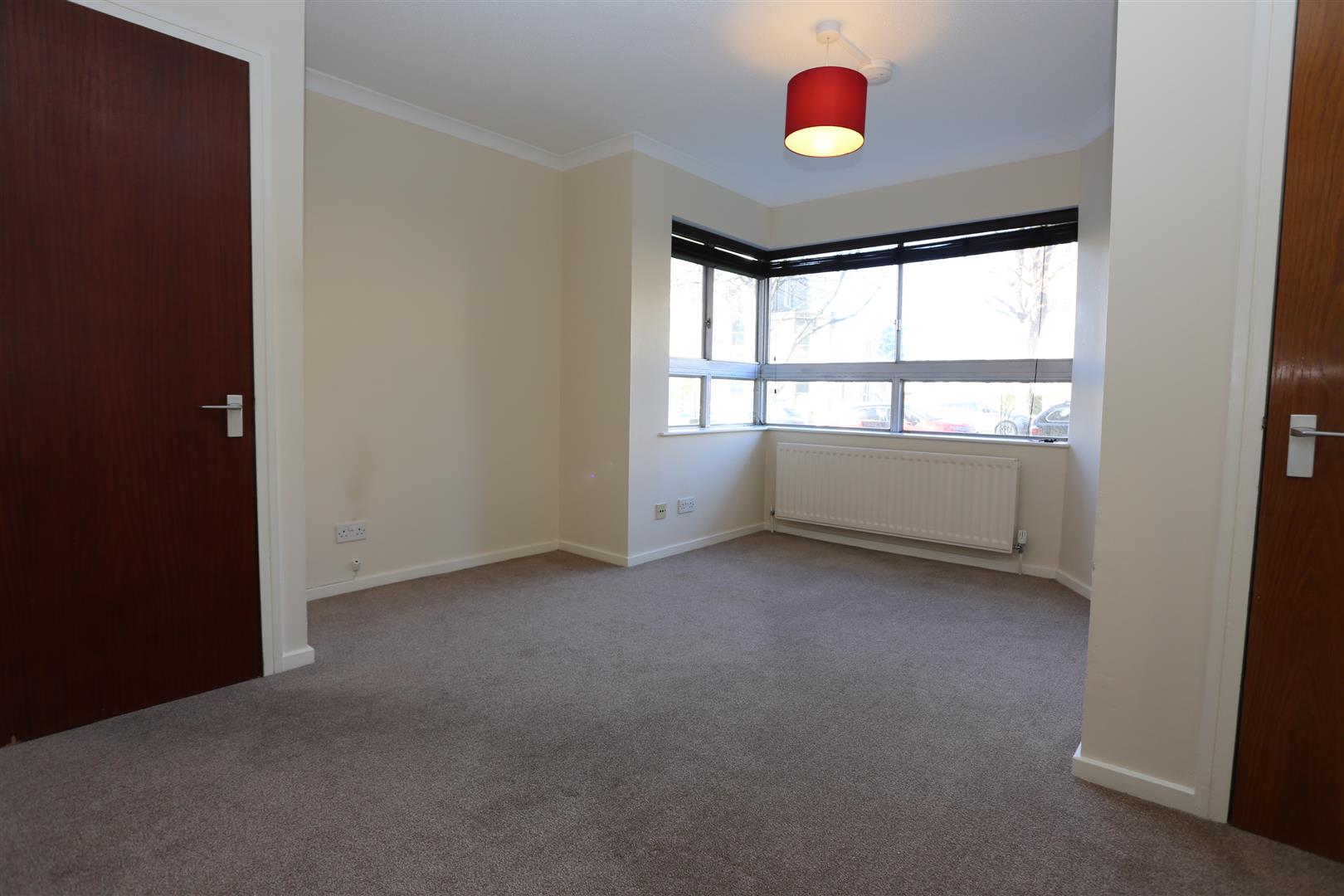Flat Eaton Gardens in Portslade by Sea