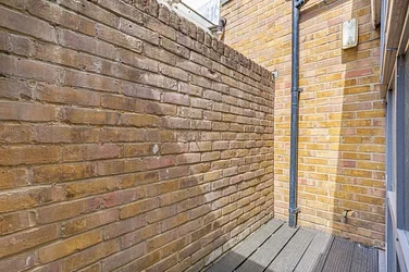 Flat Albert Mews in London