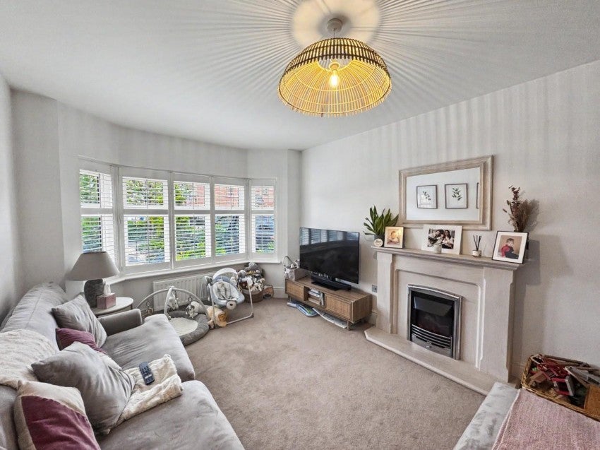 House Barnard Close in Northampton
