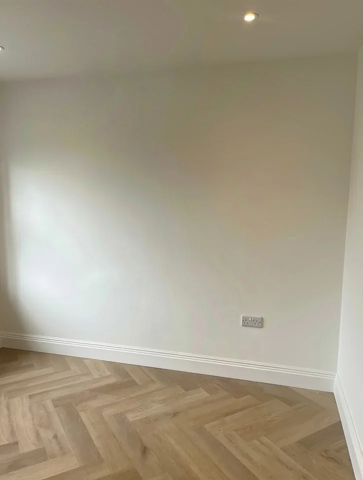 Room Goodhall Close in Greater London