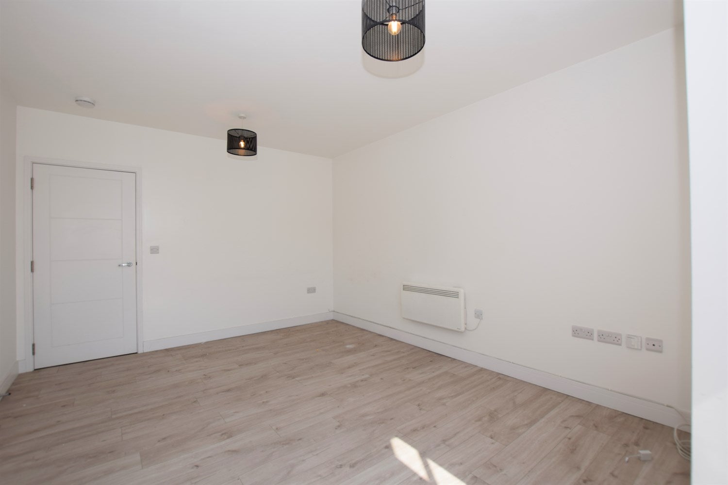 Flat London Road in Arun