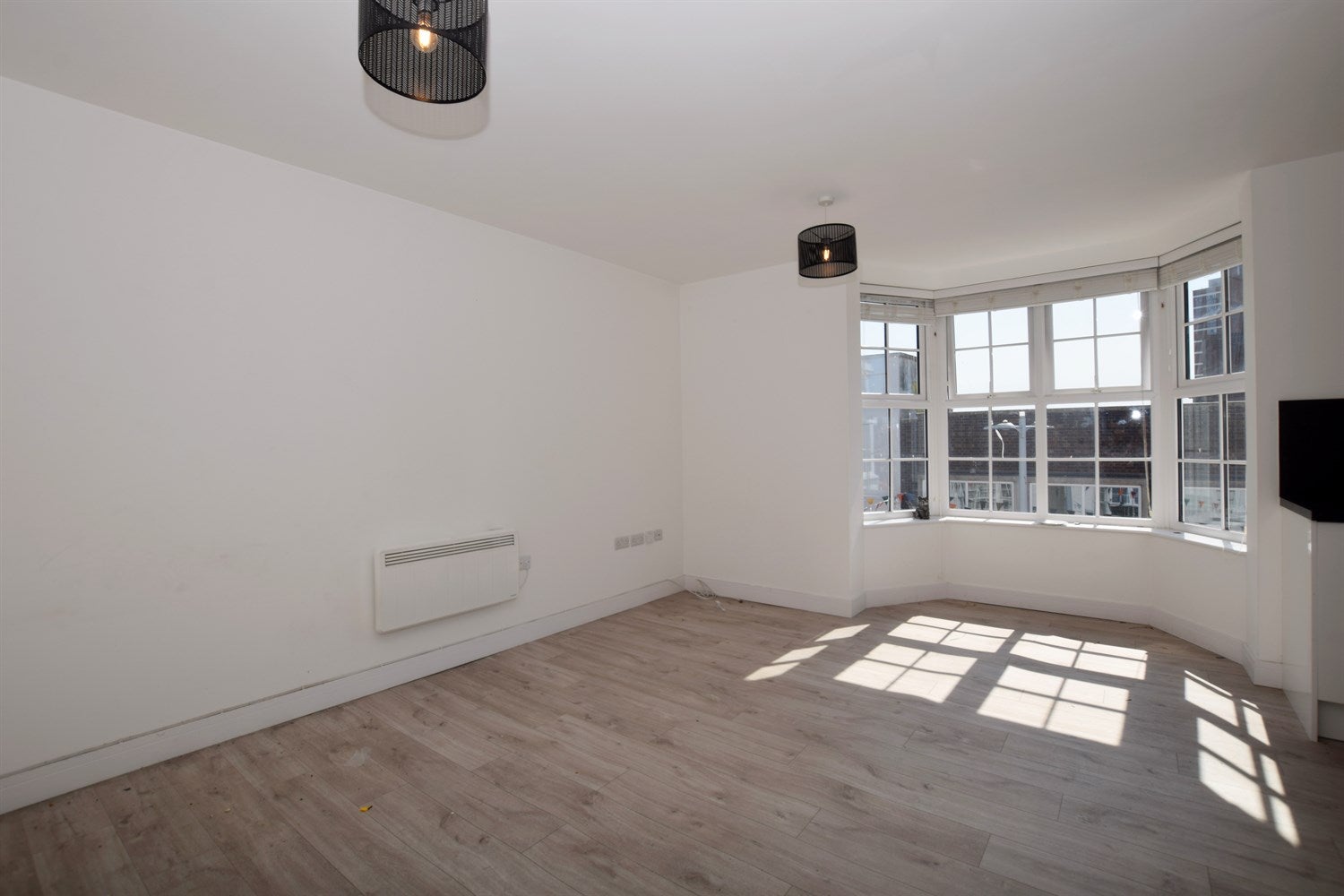 Flat London Road in Arun
