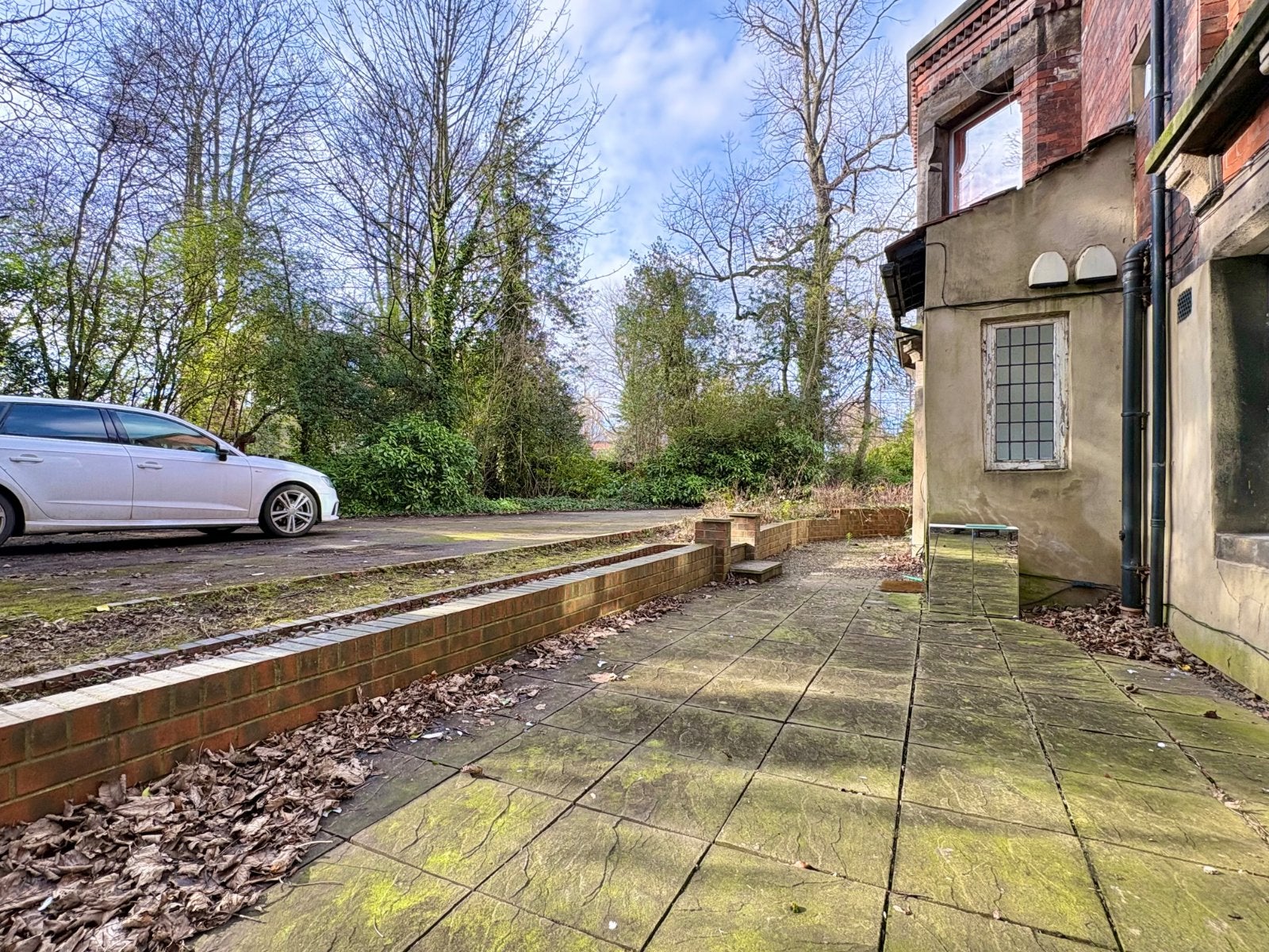Flat Regency Court in Leeds