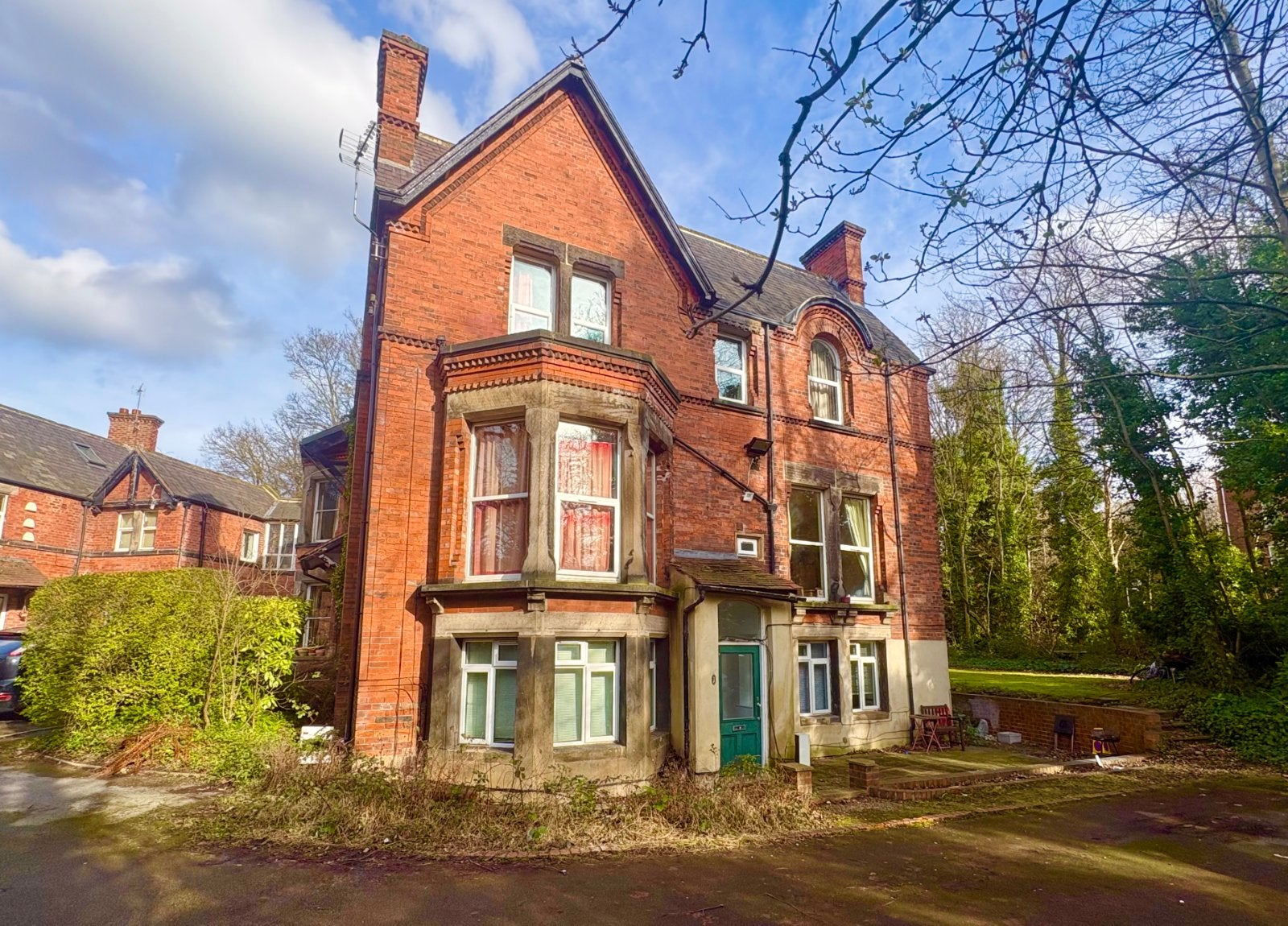 Flat Regency Court in Leeds