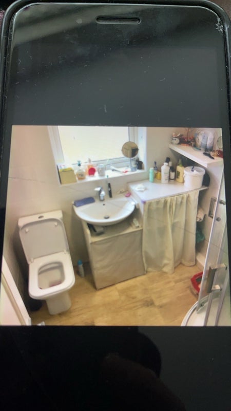 Room Turriff Road in Liverpool