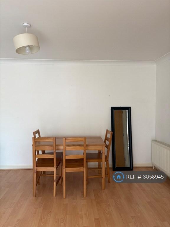 Flat Spert Street in Greater London