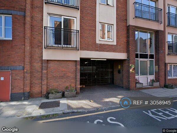 Flat Spert Street in Greater London