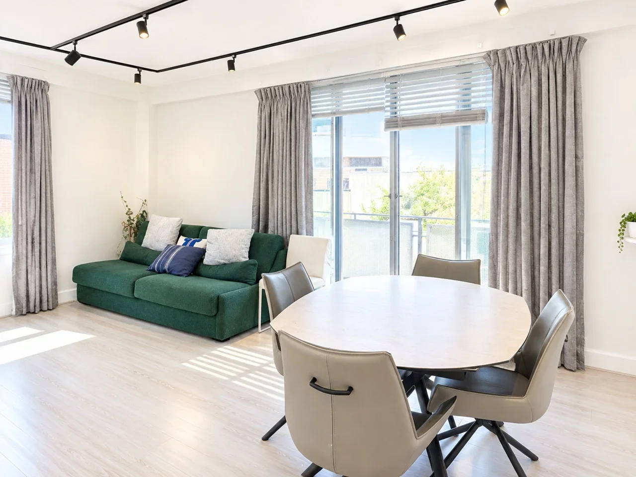 Flat Wilfred Street in City of Westminster