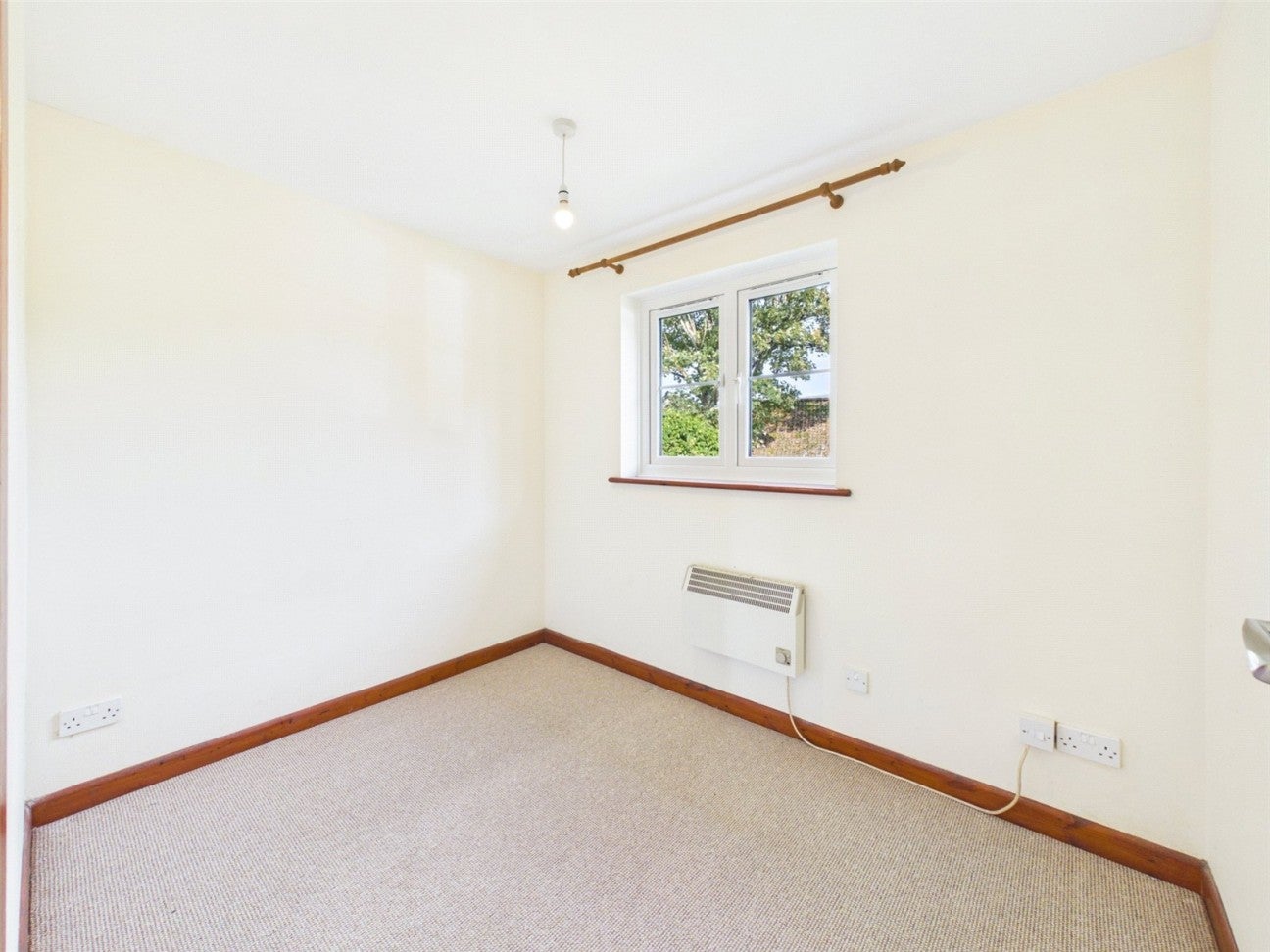 Flat Roynon Way in Cheddar