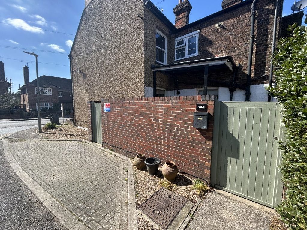 Flat Cowper Road in St Albans