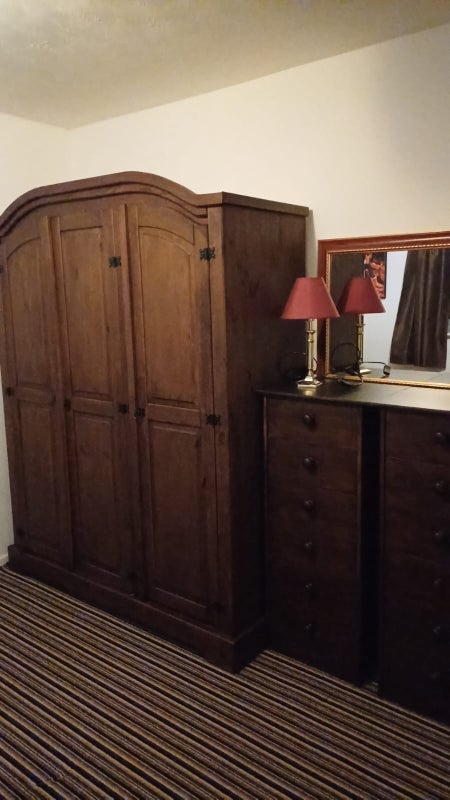 Room Holcombe Crescent in Ipswich