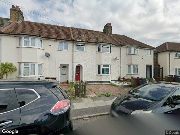 House Meadow Road in Greater London