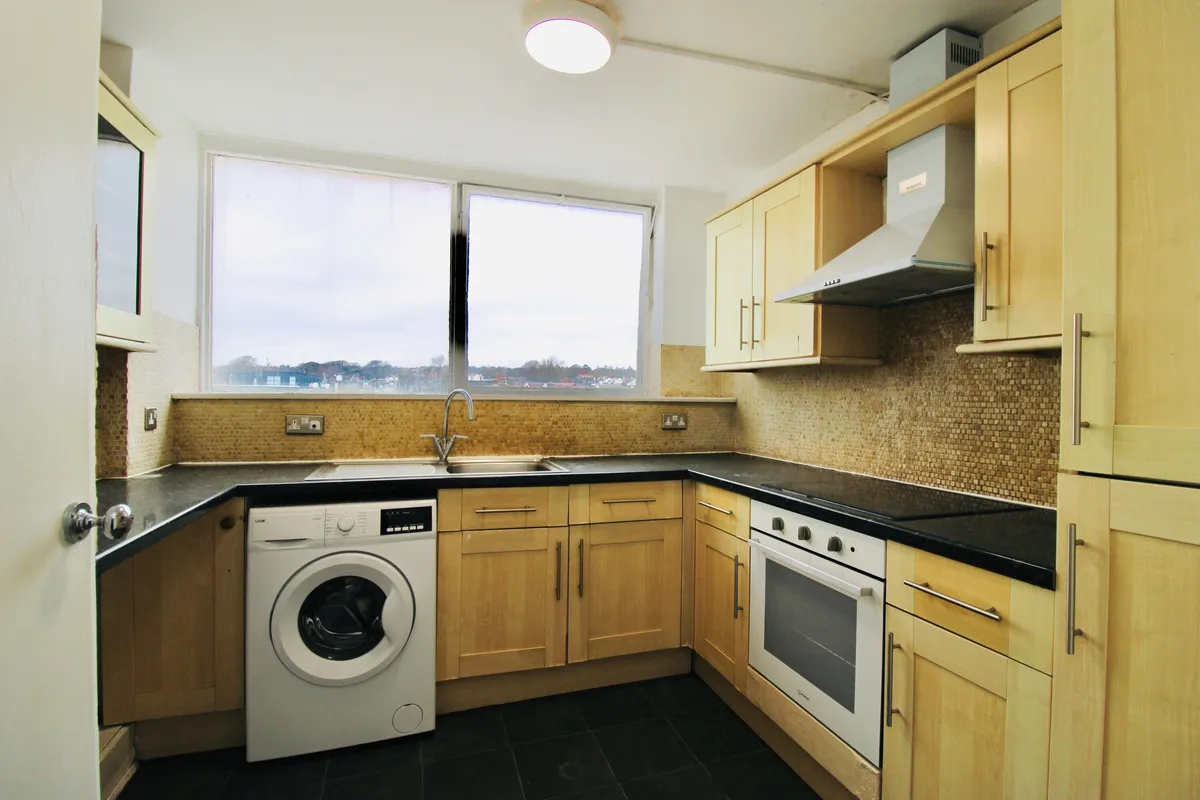 Flat Station Approach in Portslade by Sea