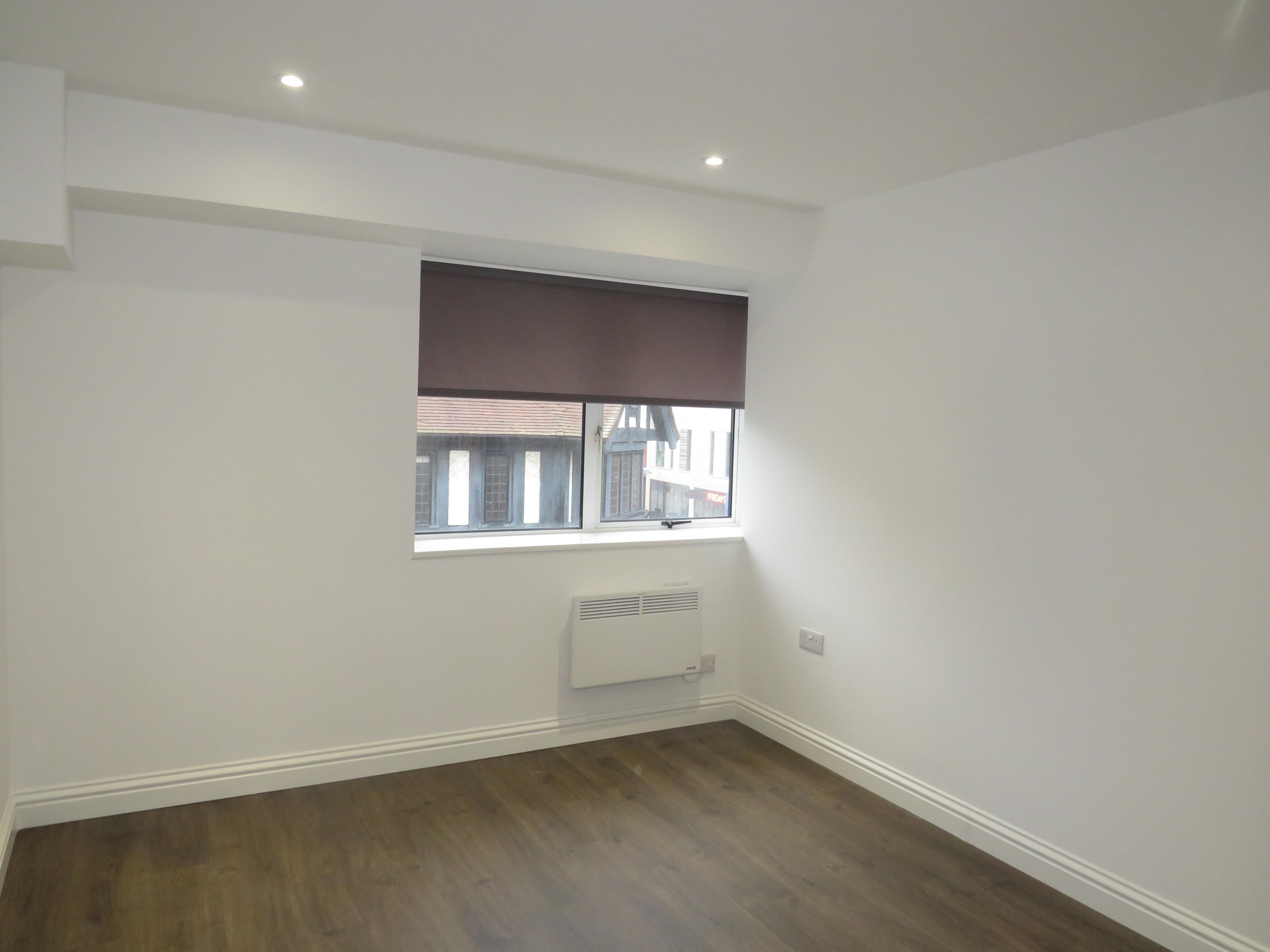 Flat Market Place in Watford
