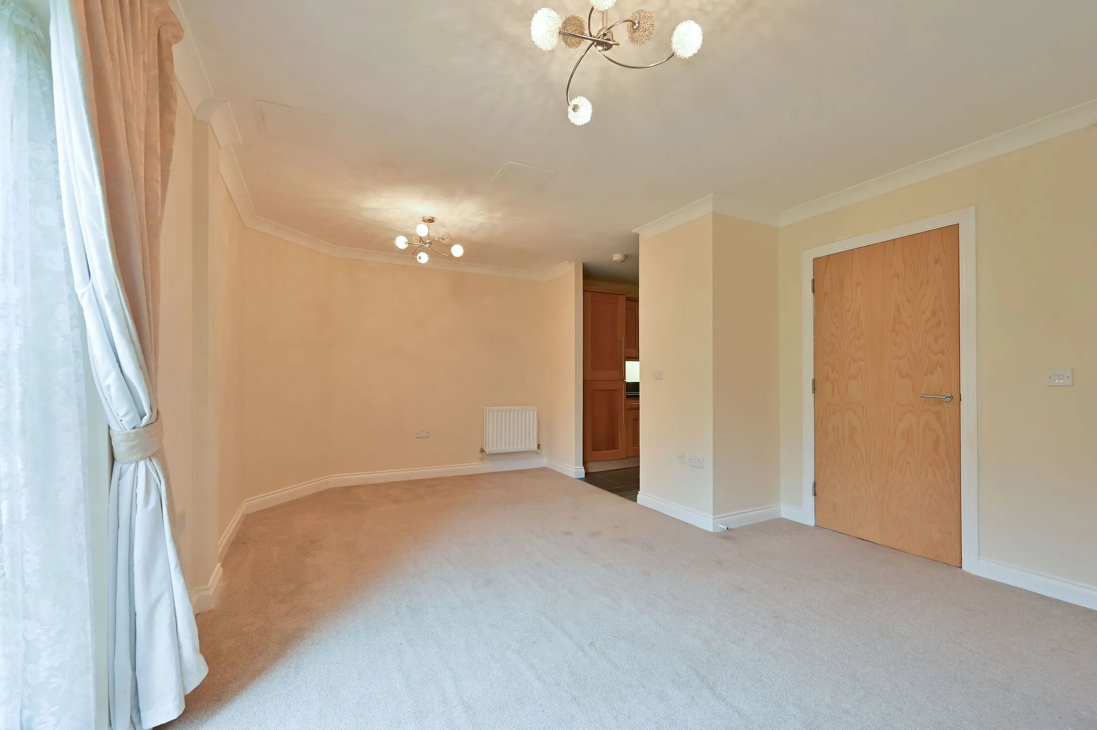 Flat Cottage Close in Greater London