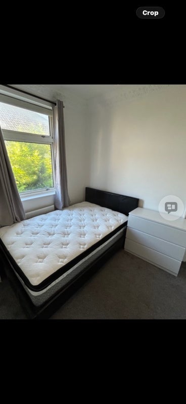 Room Kings Road in Manchester