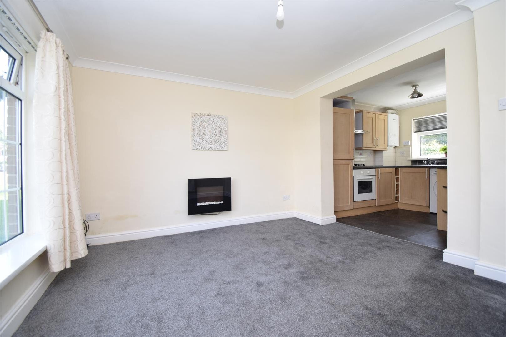 Flat Ivy Lane in Wakefield