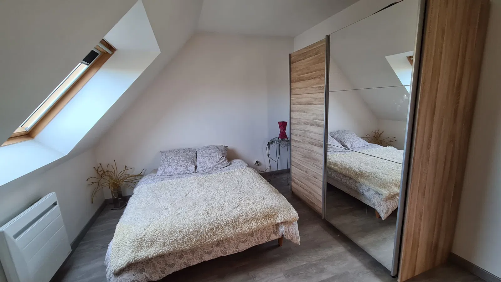 Room C 4 in Tuffé