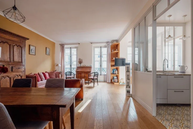 Flat Rue Vivienne in Paris