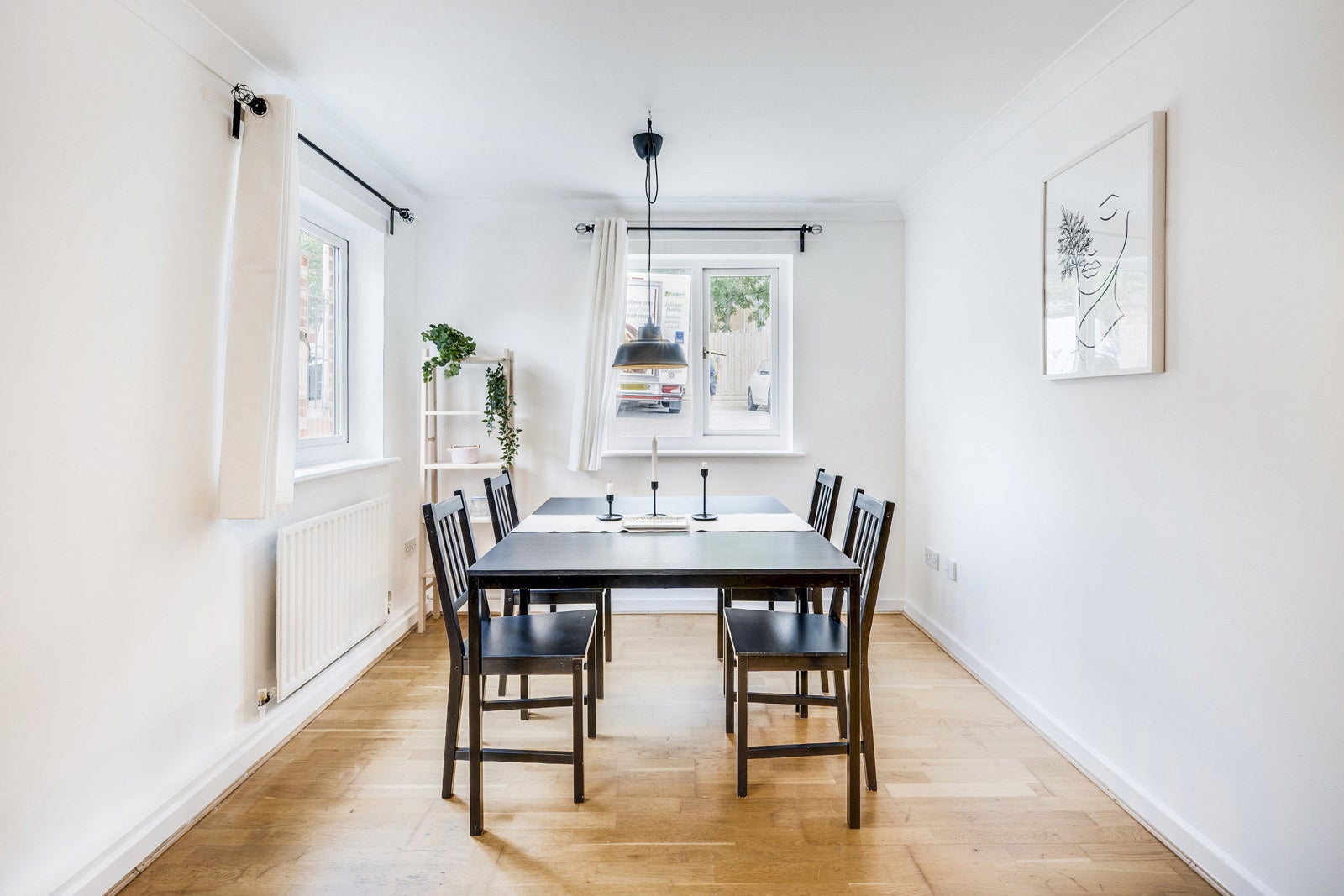 Flat Cortis Road in Greater London