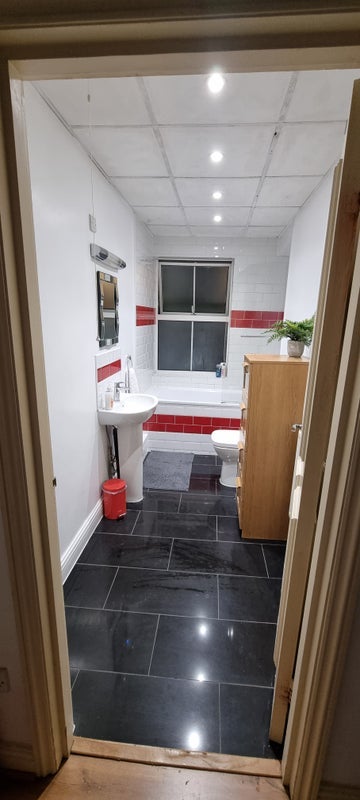 Room Merton Road in Greater London