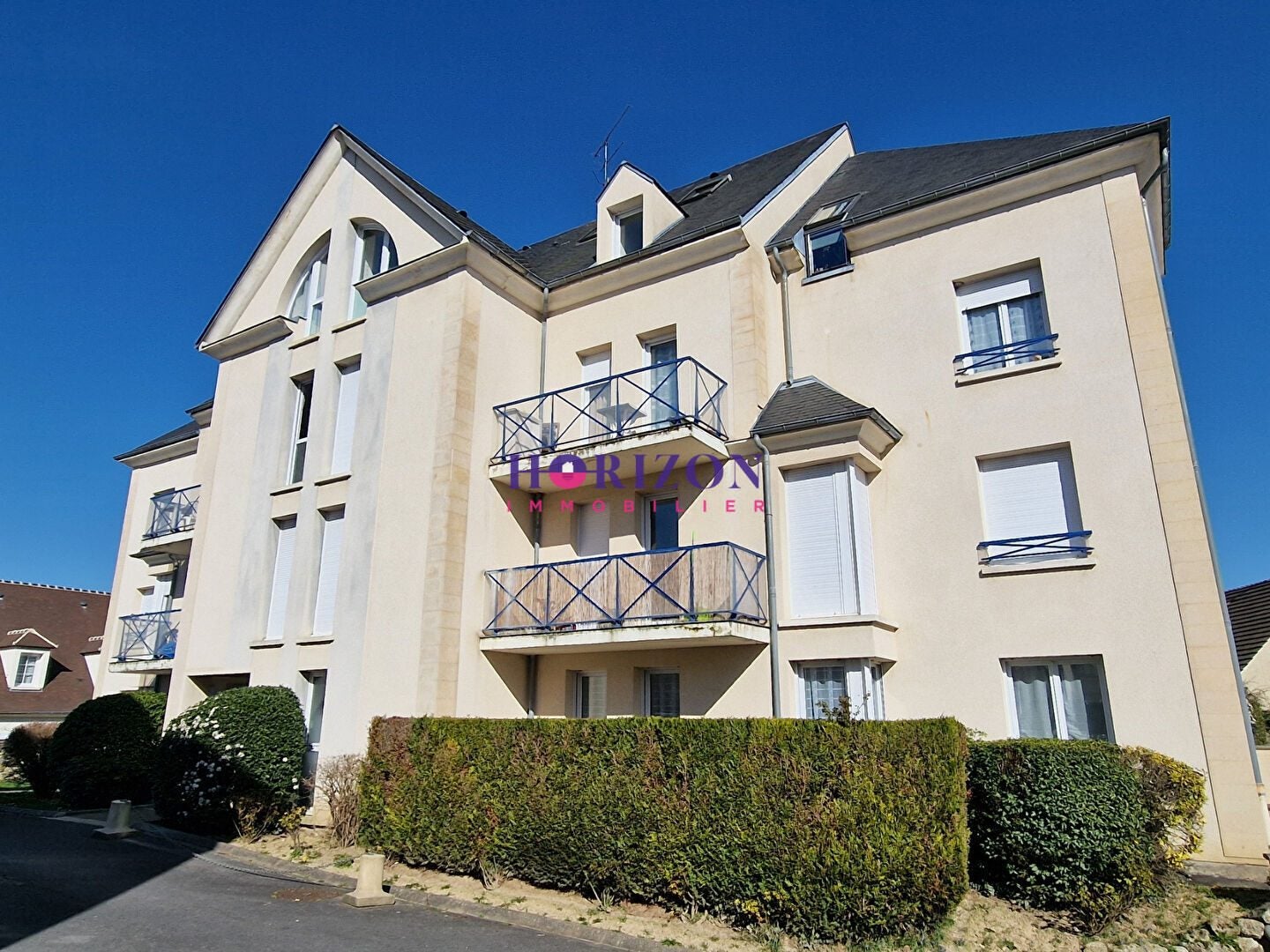 Flat Rue de Paris in La Chapelle-en-Serval