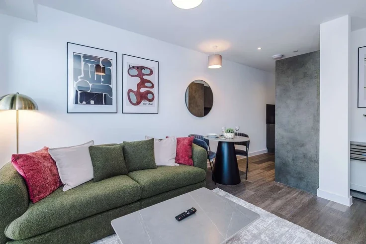 Flat Ordsall Lane in Salford
