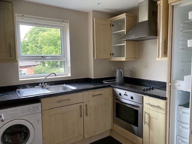 Flat Darian Avenue in Manchester