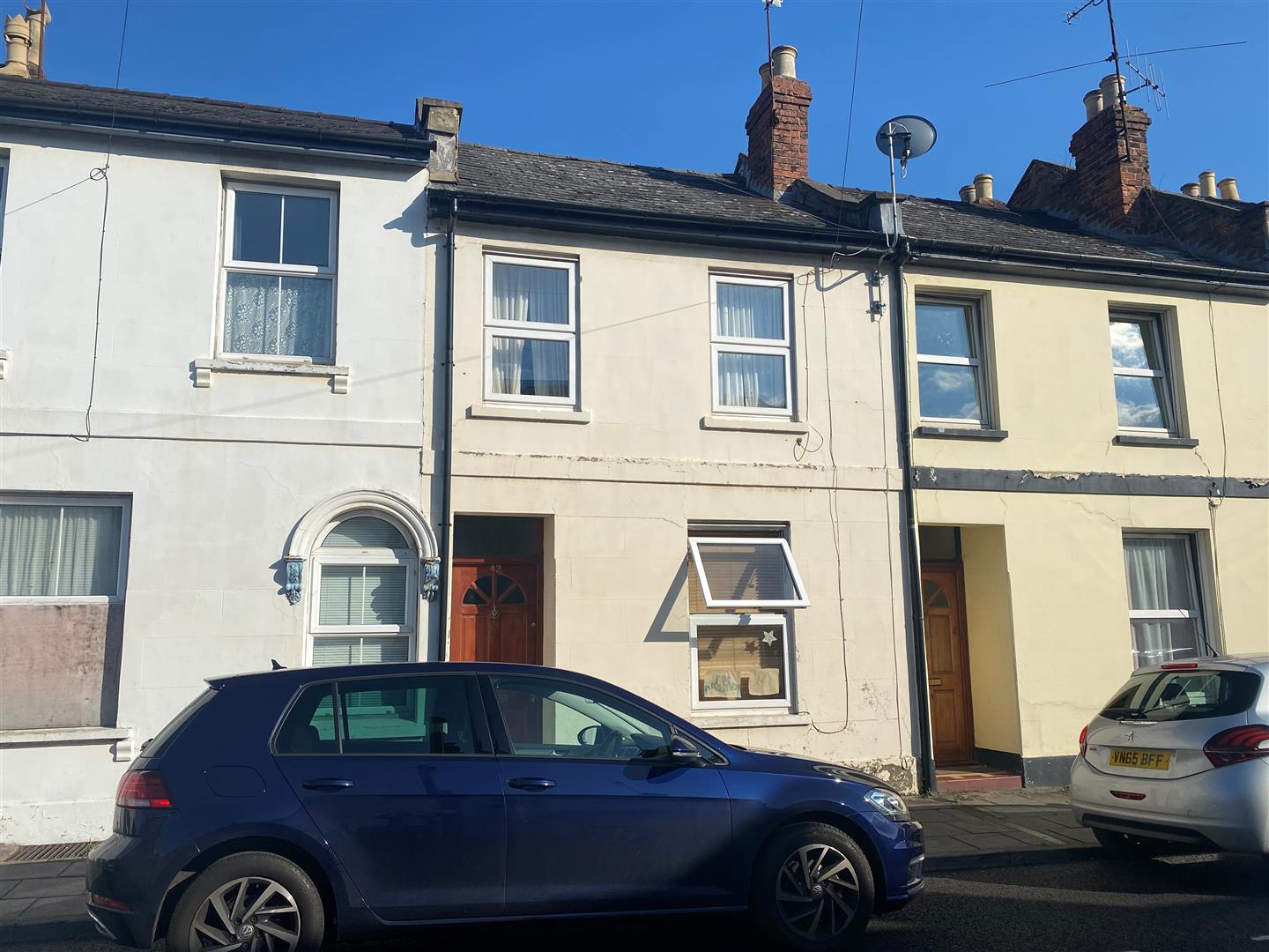 House Swindon Street in Cheltenham