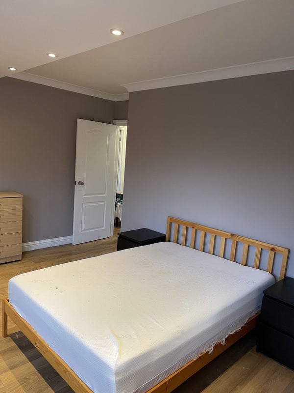Room Webber Street in Greater London