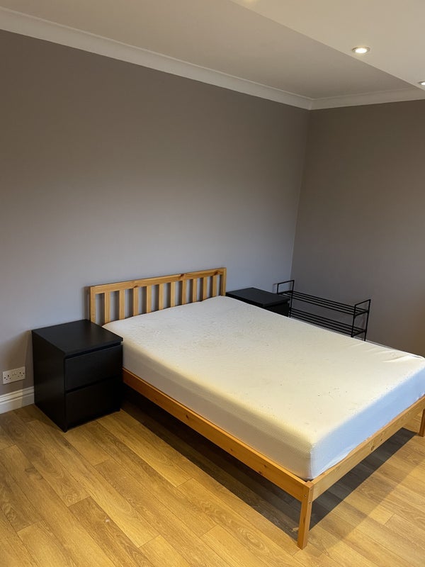 Room Webber Street in Greater London