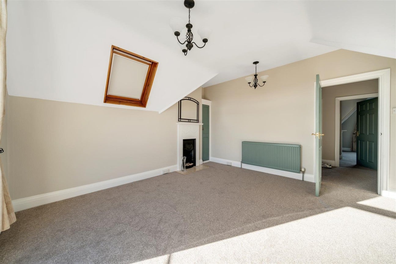 Flat Ullswater Crescent in Weymouth