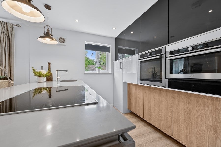 House Bradfield Close in Guildford