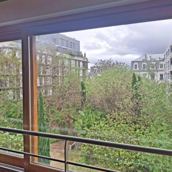 Flat Rue Lazare Carnot in Grenoble