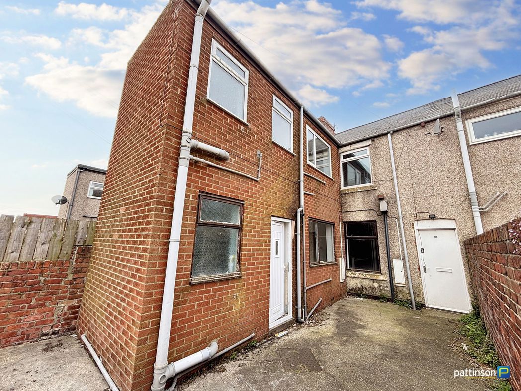 Flat Maple Street in Ashington