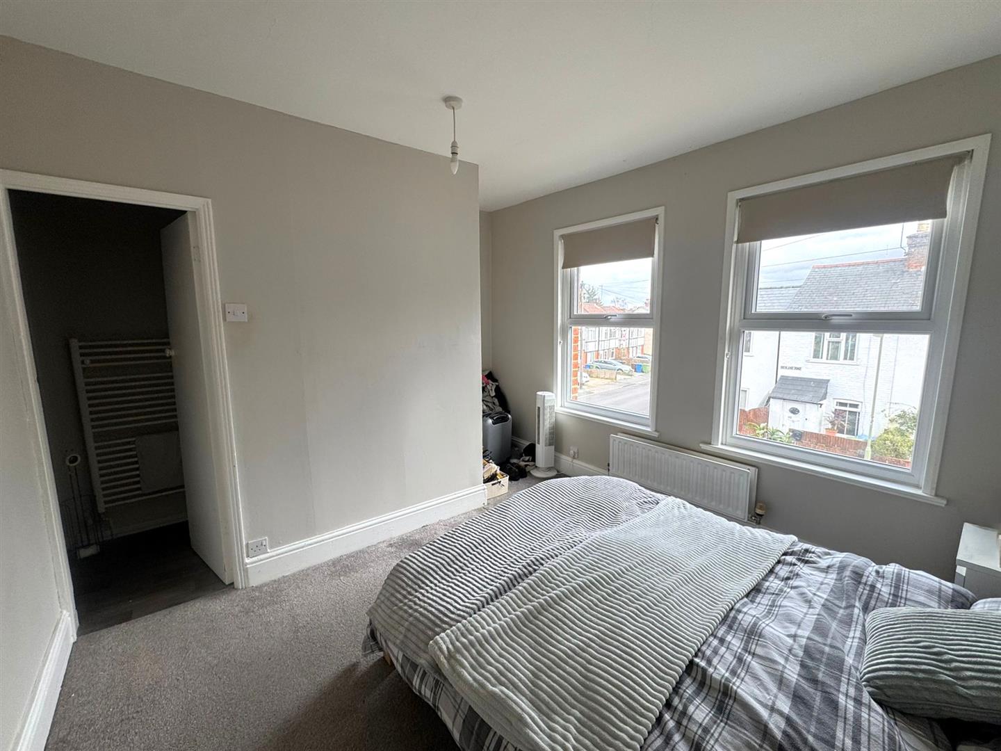 Flat Highland Road in Rushmoor