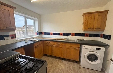 House Broadmarsh Close in Grove