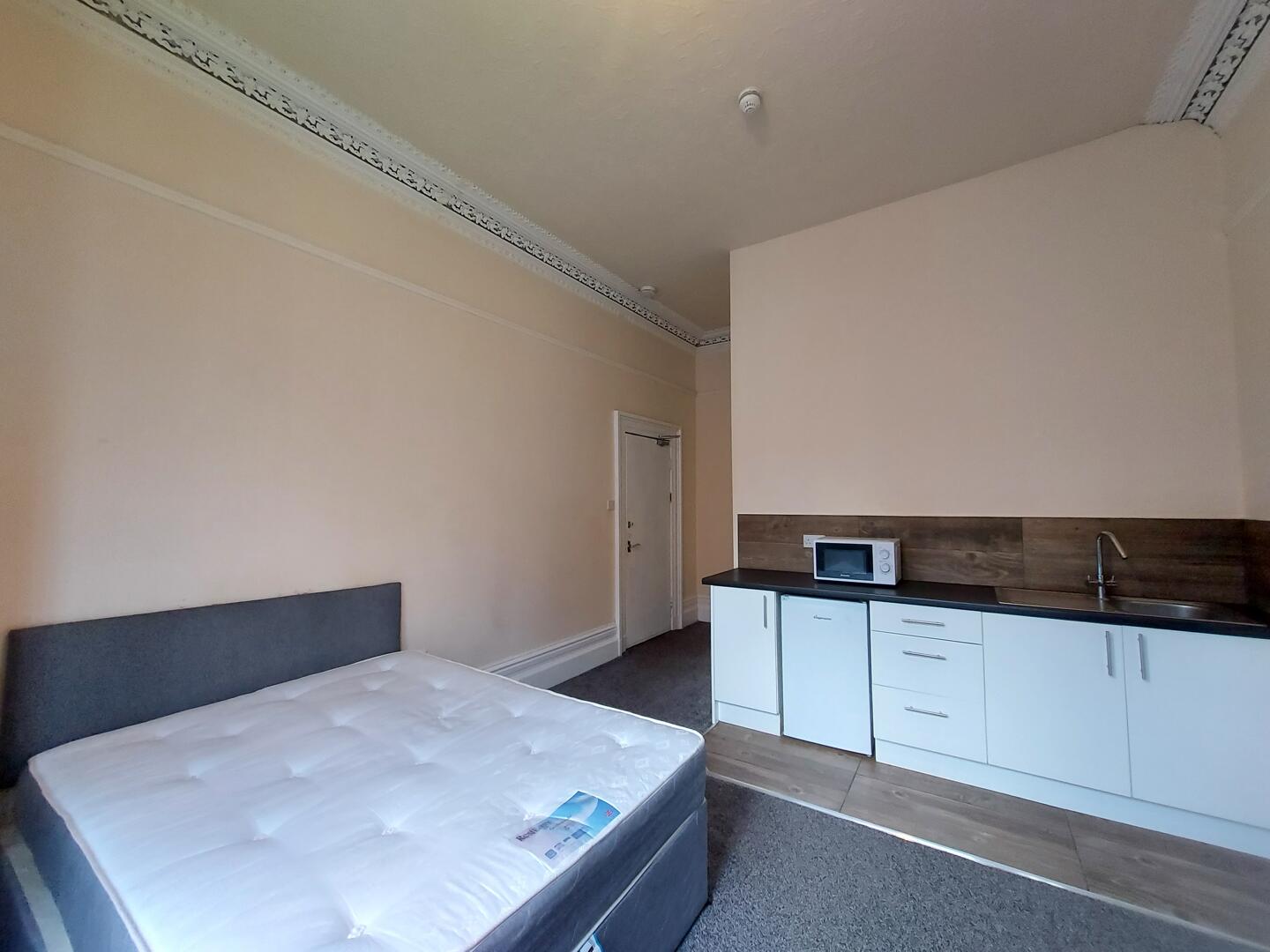 Flat Ribblesdale Place in Preston
