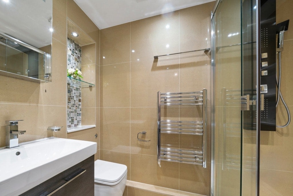 Flat Boydell Court in Greater London