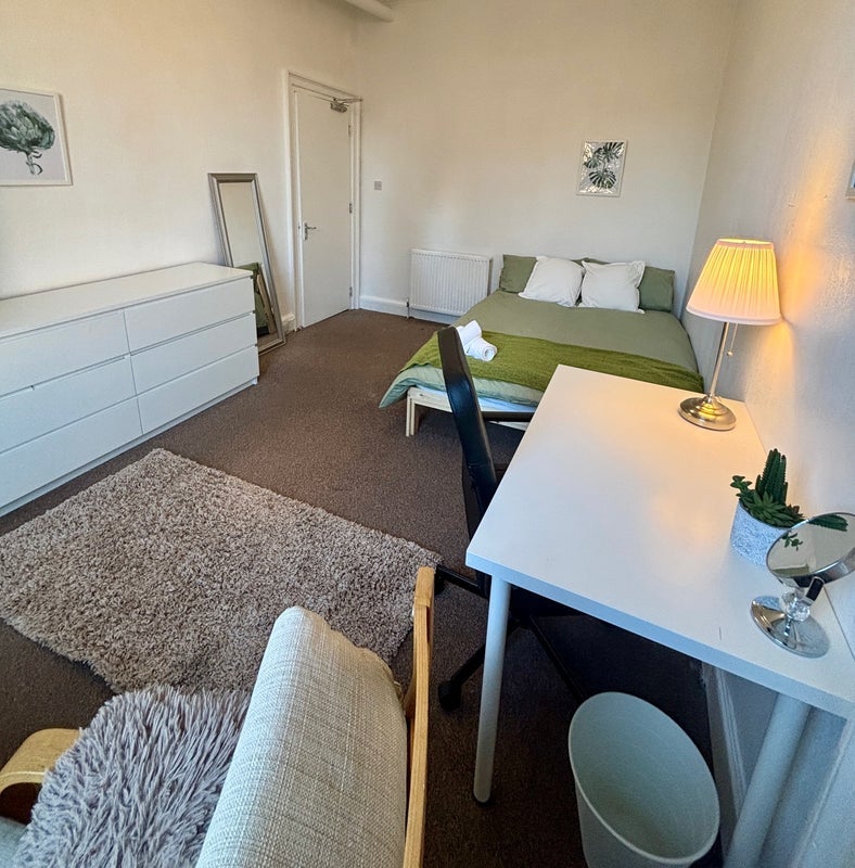 Room Clerk Street in City of Edinburgh