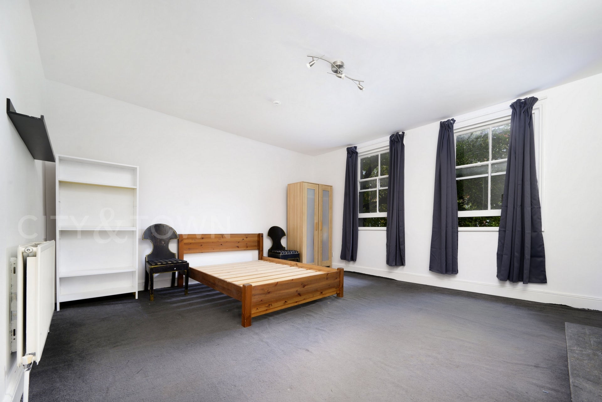 Flat Hornsey Road in Greater London