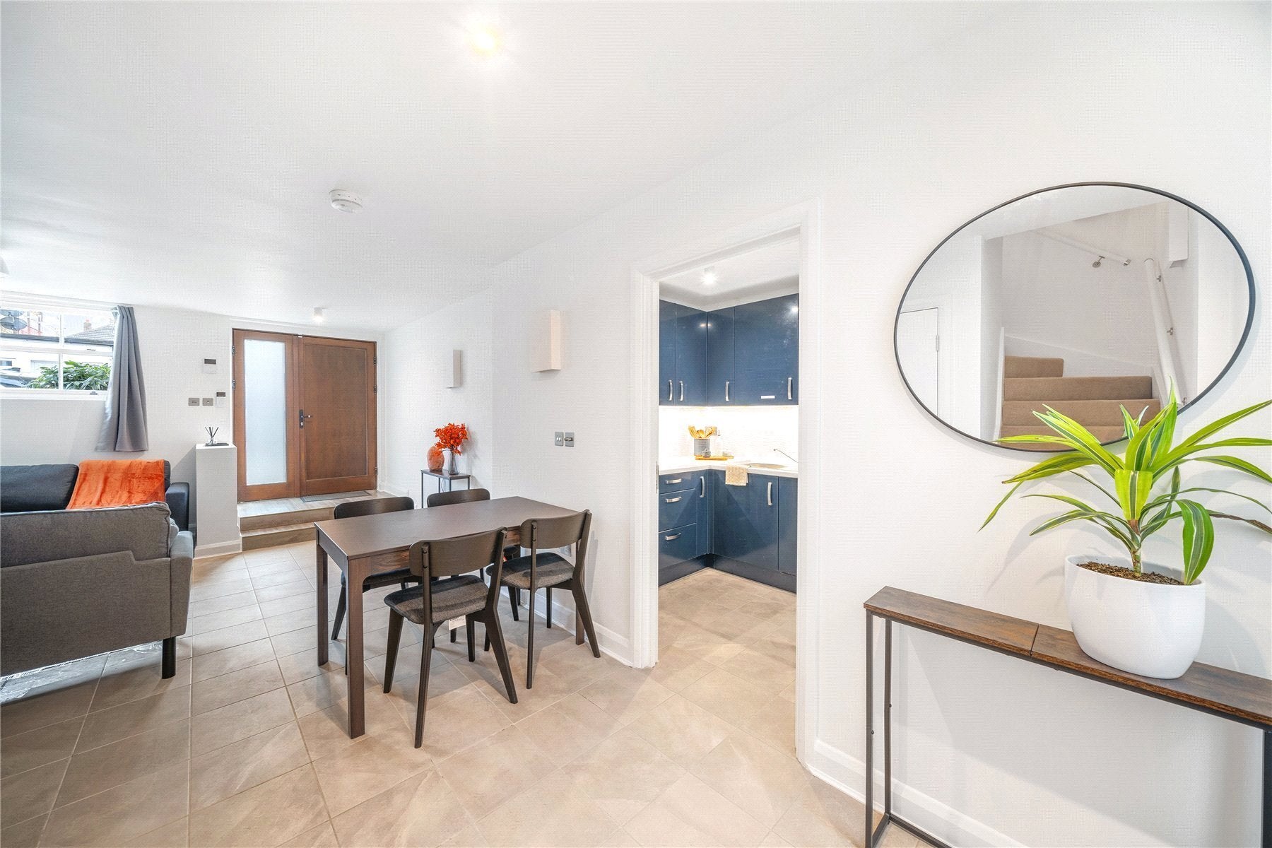 House Kellino Street in Greater London