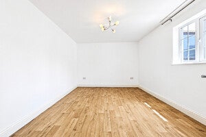 Flat Gascoyne Way in East Hertfordshire