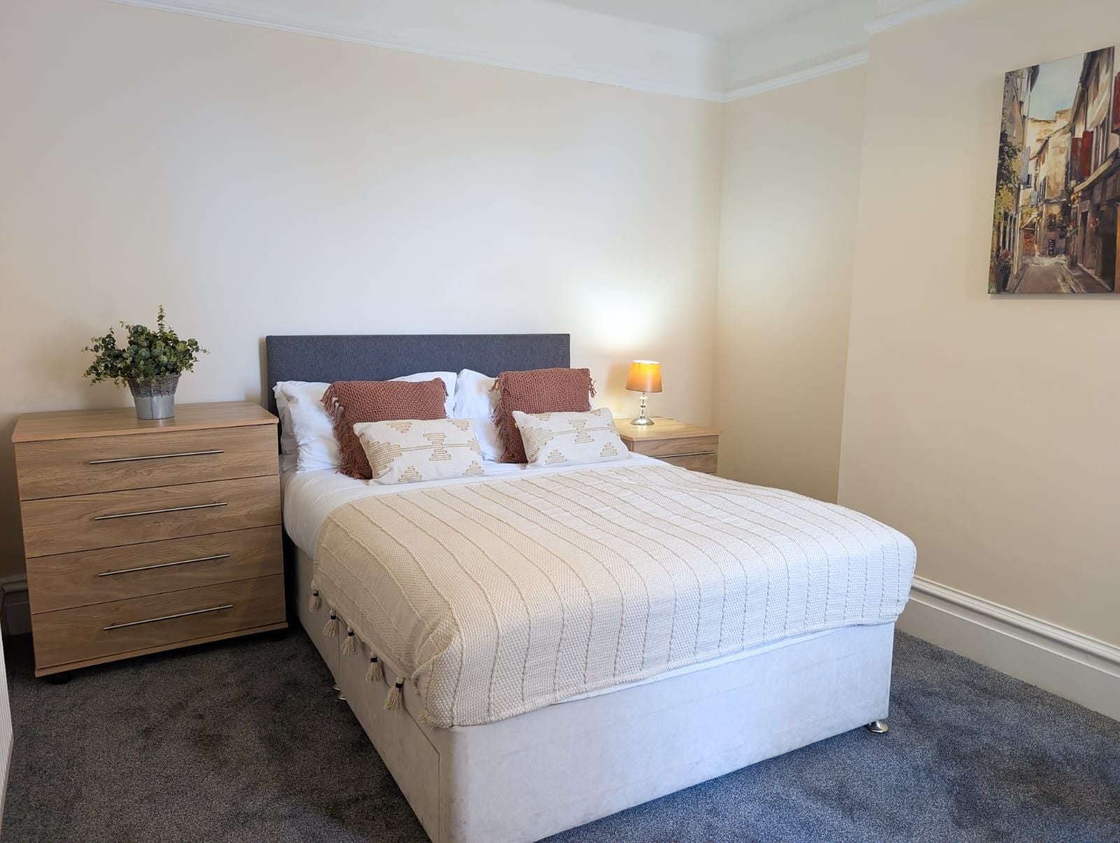Room Ruskin Road in Crewe