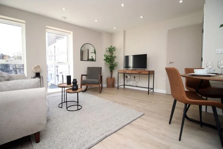 Flat Mount Stuart Square in Cardiff