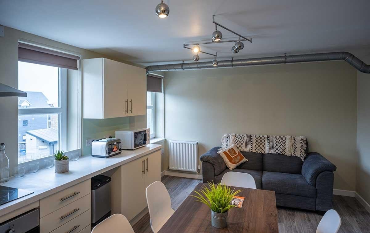 Flat Roseangle in Dundee